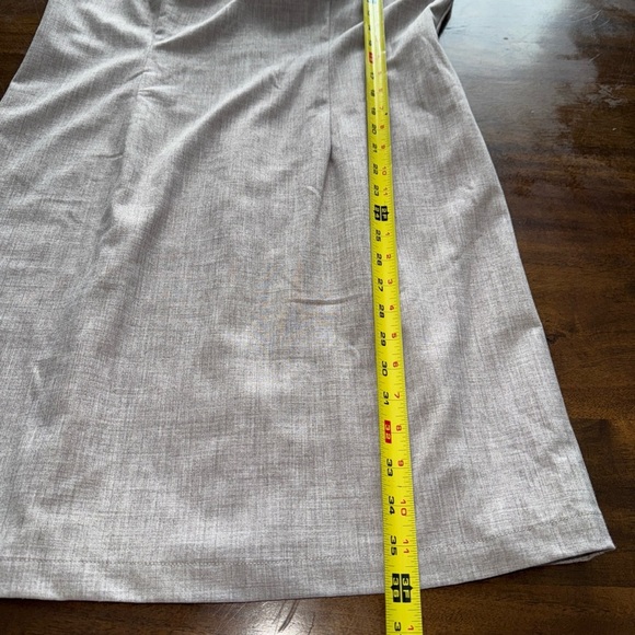 August 1 Eight Gray / Tan Sleeveless Lined Sheath Dress Twist at Neck Career L - Picture 10 of 11